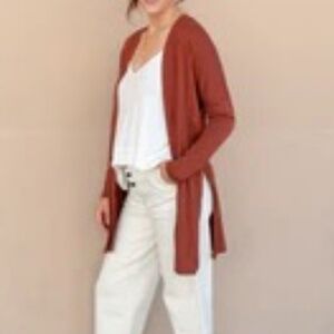 Carly Jean Los Angeles favorite kimono